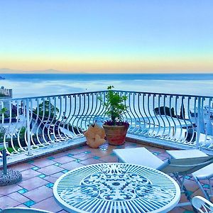 Hotel Villa Delle Palme In Positano